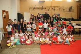 Foto El Circ Alegria arriba a l'Escola d'Estiu Musical